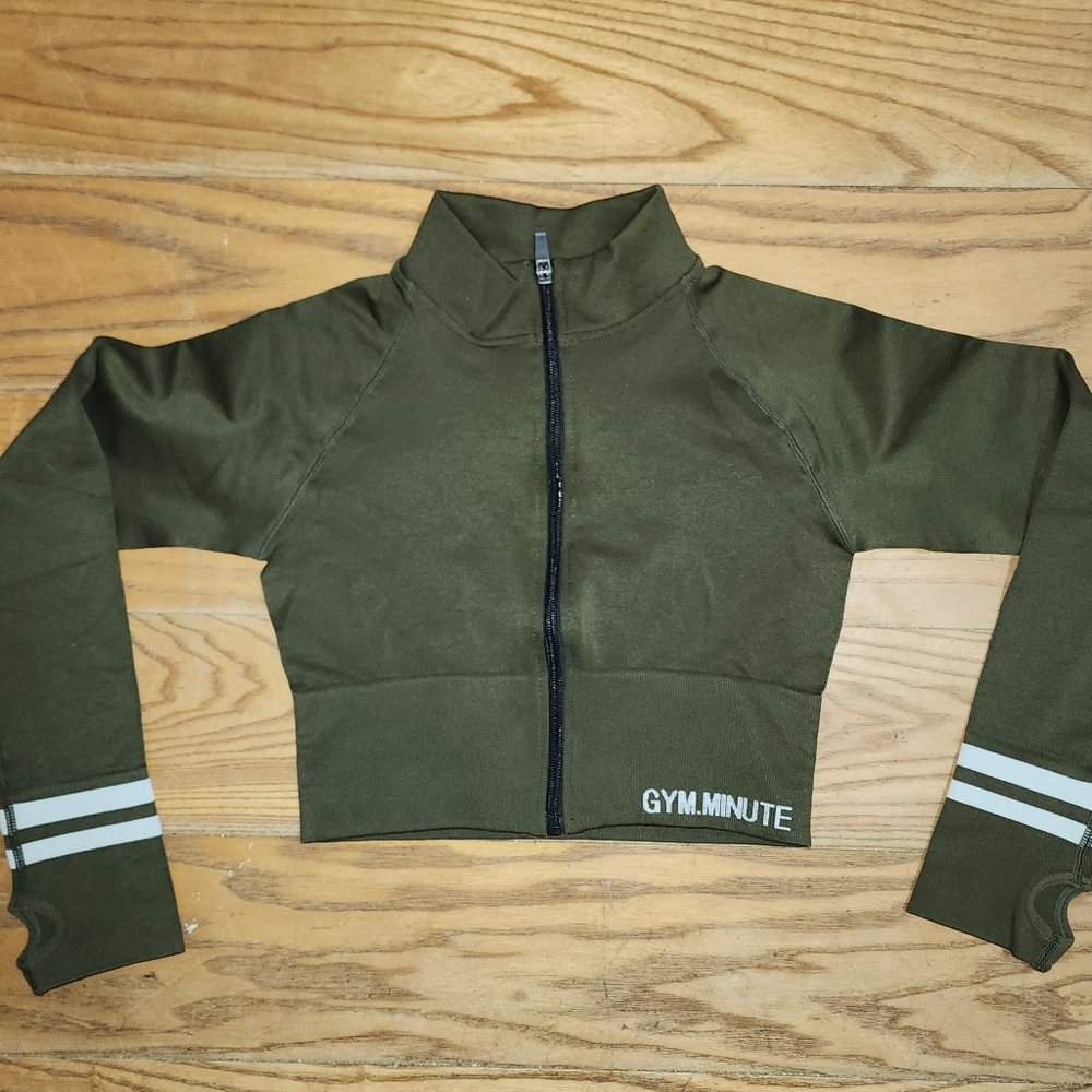 Cropped athletic zipup